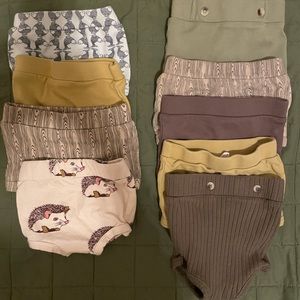 Kate Quinn Bloomer Lot sizes 0-3 months and 3-6 months.